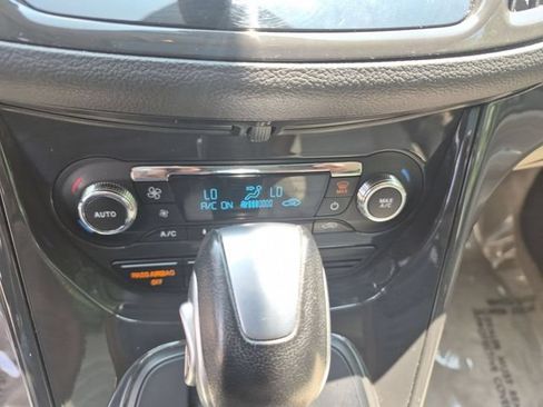 Used 2016 Ford Escape Titanium AWD/4WD image 23