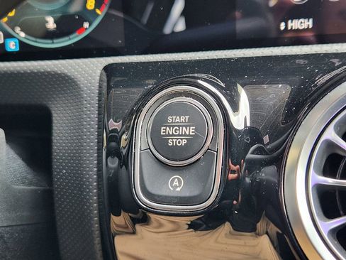 Used 2022 Mercedes-Benz A 220 image 20