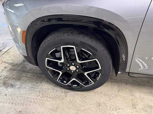 Certified 2026 Chevrolet Traverse High Country w/ LPO, Floor Liner Package AWD/4WD image 10