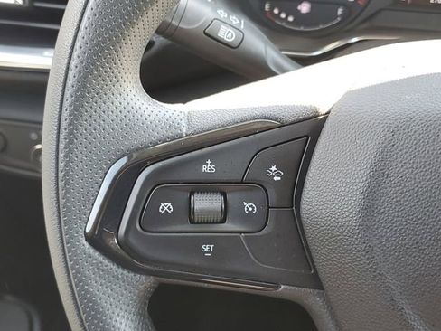 Certified 2023 Chevrolet TrailBlazer LT w/ Convenience Package FWD image 21