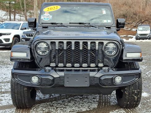 Certified 2022 Jeep Gladiator Overland image 2