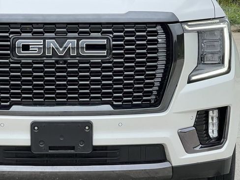 Used 2024 GMC Yukon Denali Ultimate image 8