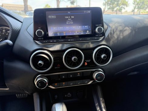 Used 2025 Nissan Sentra S FWD image 16