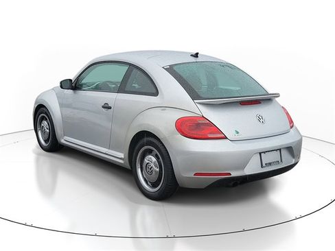 Used 2015 Volkswagen Beetle 1.8T Classic image 3