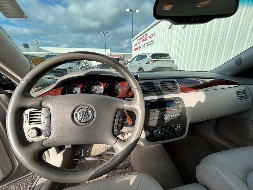Used 2007 Buick Lucerne CXL w/ Luxury Package FWD image 13