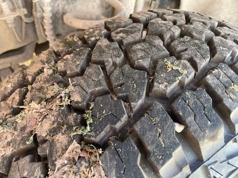 Used 2018 Ford F250 XL w/ Power Equipment Group AWD/4WD image 2