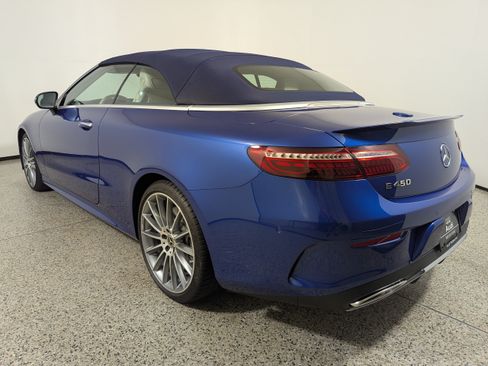 Used 2023 Mercedes-Benz E 450 Cabriolet image 5