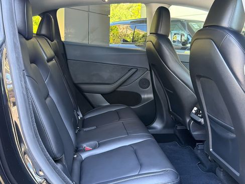 Used 2024 Tesla Model Y Performance AWD/4WD image 28