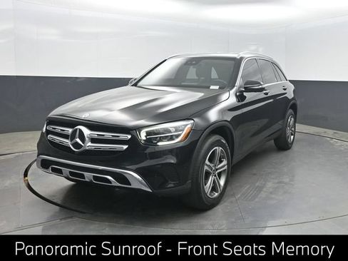 Used 2022 Mercedes-Benz GLC 300 image 1
