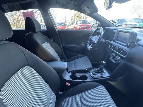 Used 2021 Hyundai Kona Night w/ Cargo Package image 3