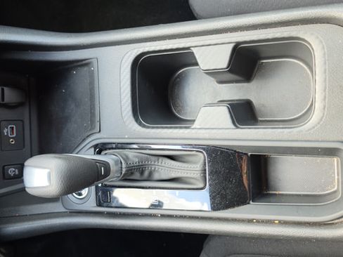 Certified 2025 Nissan Sentra S FWD image 8