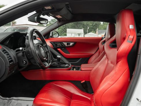 Used 2016 Jaguar F-TYPE S RWD image 7