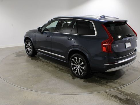 Used 2022 Volvo XC90 T8 Inscription image 4