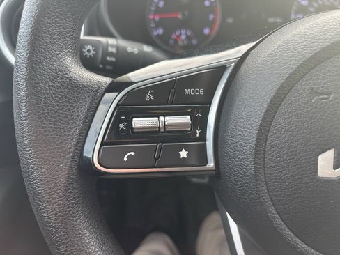 Used 2024 Kia Forte LXS image 15