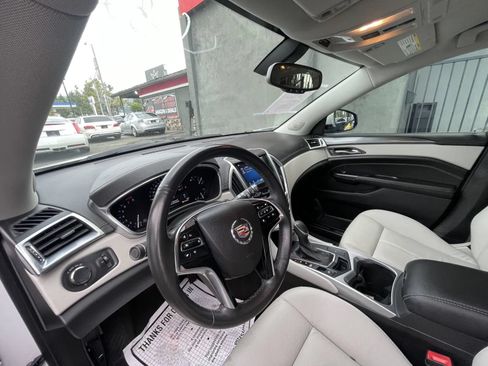 Used 2014 Cadillac SRX FWD image 10