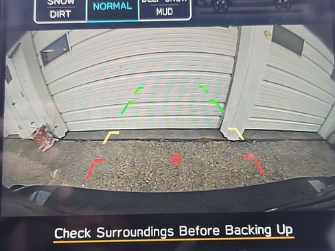 Used 2025 Subaru Crosstrek 2.0i Premium image 23