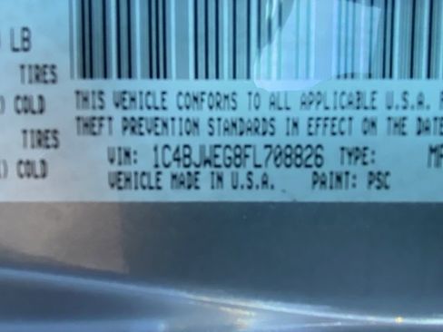 Used 2015 Jeep Wrangler Unlimited Sahara w/ Connectivity Group image 26