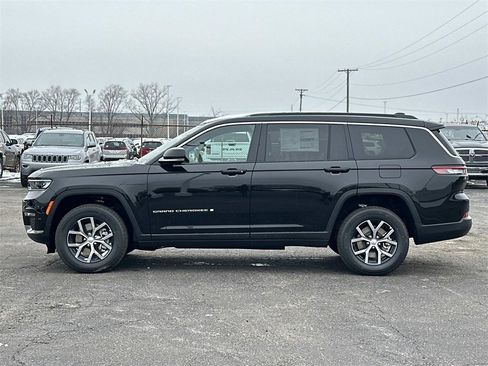 New 2025 Jeep Grand Cherokee L Limited image 5