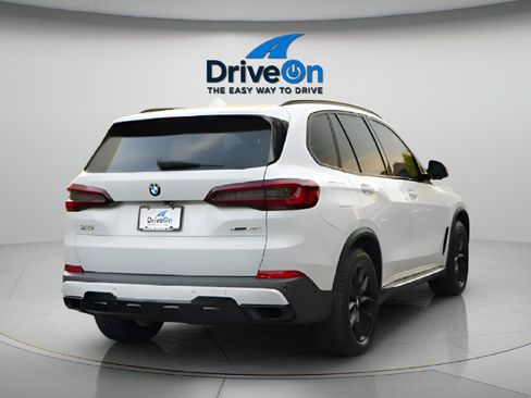 Used 2022 BMW X5 xDrive40i AWD/4WD image 8