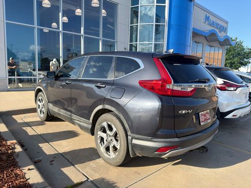 Used 2018 Honda CR-V EX image 4