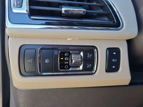 Used 2022 Lincoln Navigator Reserve image 28