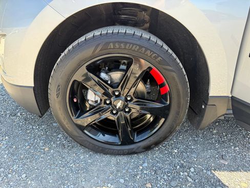 Certified 2021 Chevrolet Equinox Premier w/ Redline Edition AWD/4WD image 11