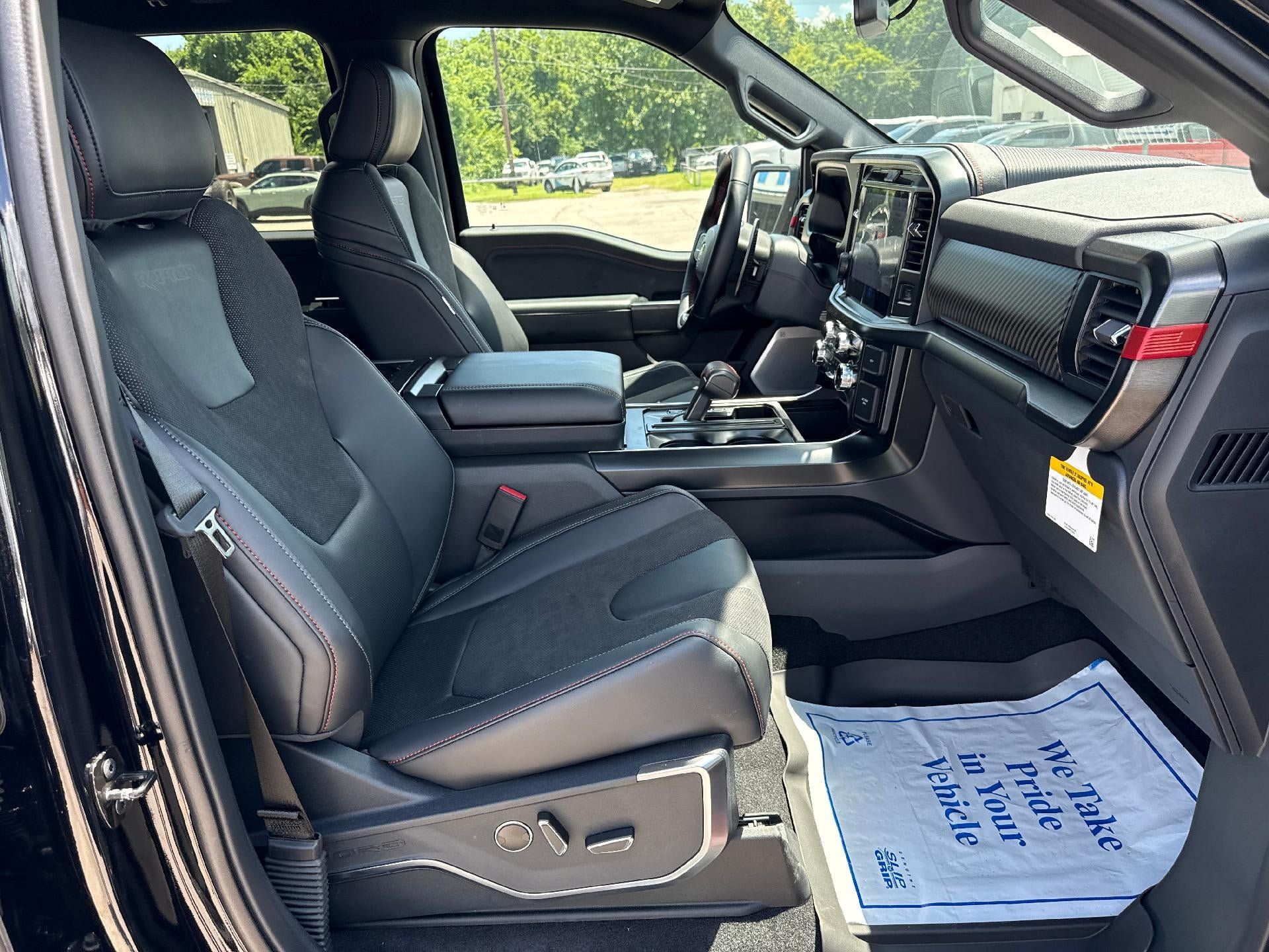 New 2025 Ford F150 Raptor AWD/4WD image 12