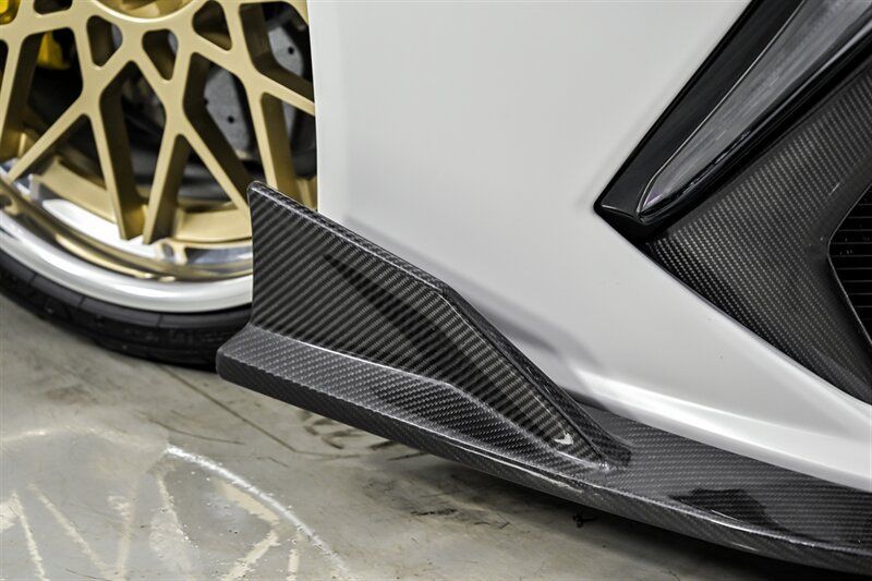 Used 2024 Lamborghini Revuelto AWD/4WD image 7