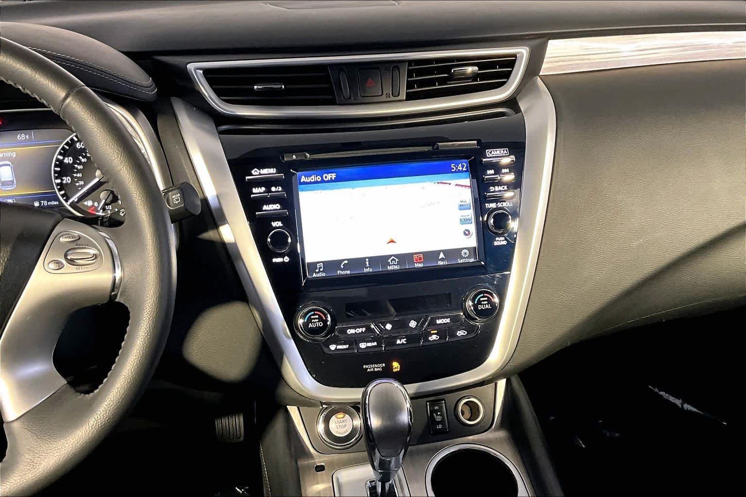 Used 2017 Nissan Murano SL AWD/4WD image 6