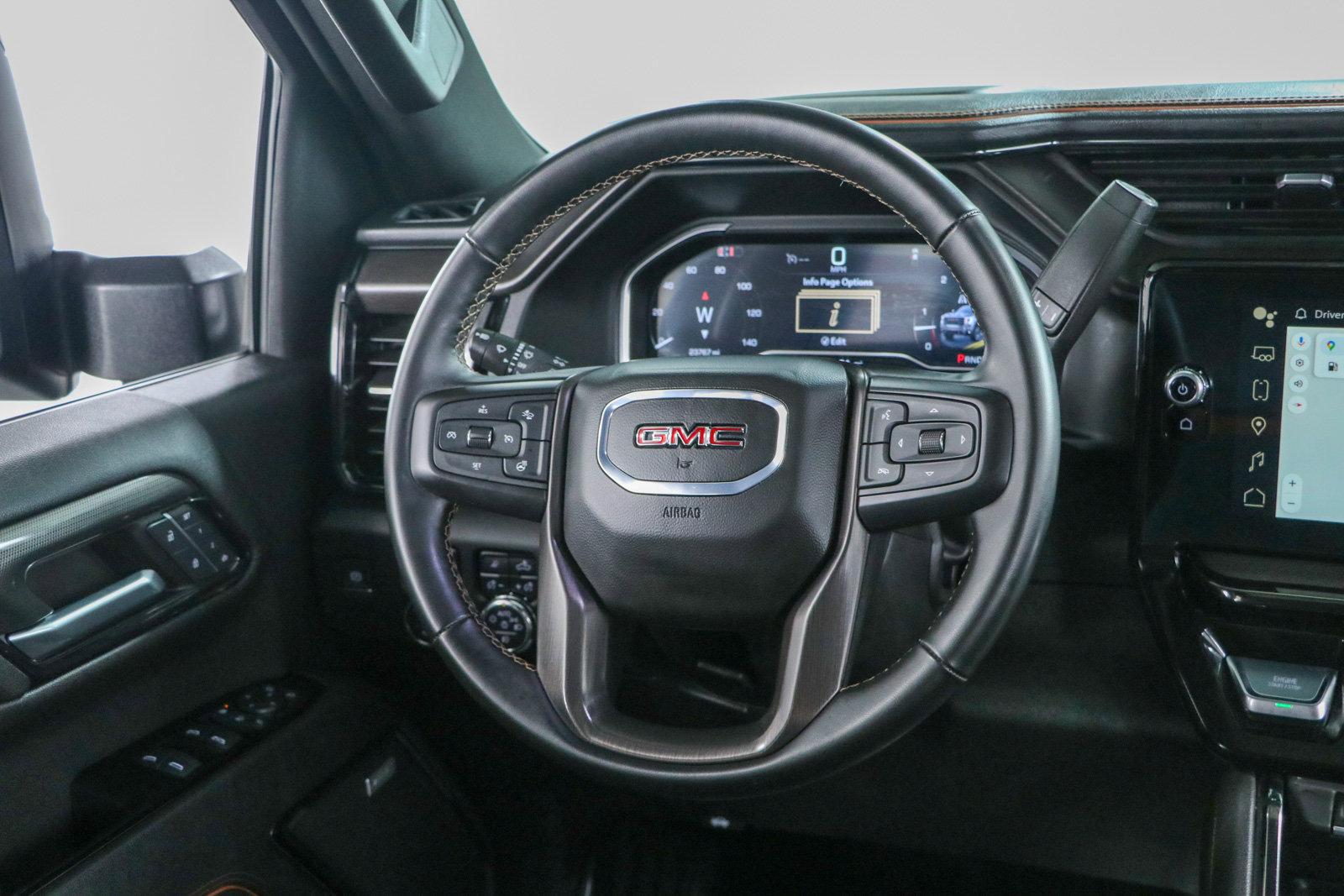 Used 2024 GMC Sierra 2500 AT4 w/ AT4 Premium Plus Package AWD/4WD image 13