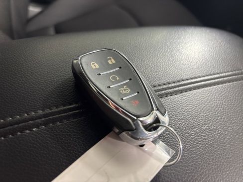 Used 2023 Chevrolet Malibu LT image 41