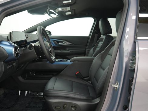 Used 2026 Chevrolet Equinox EV LT AWD/4WD image 22