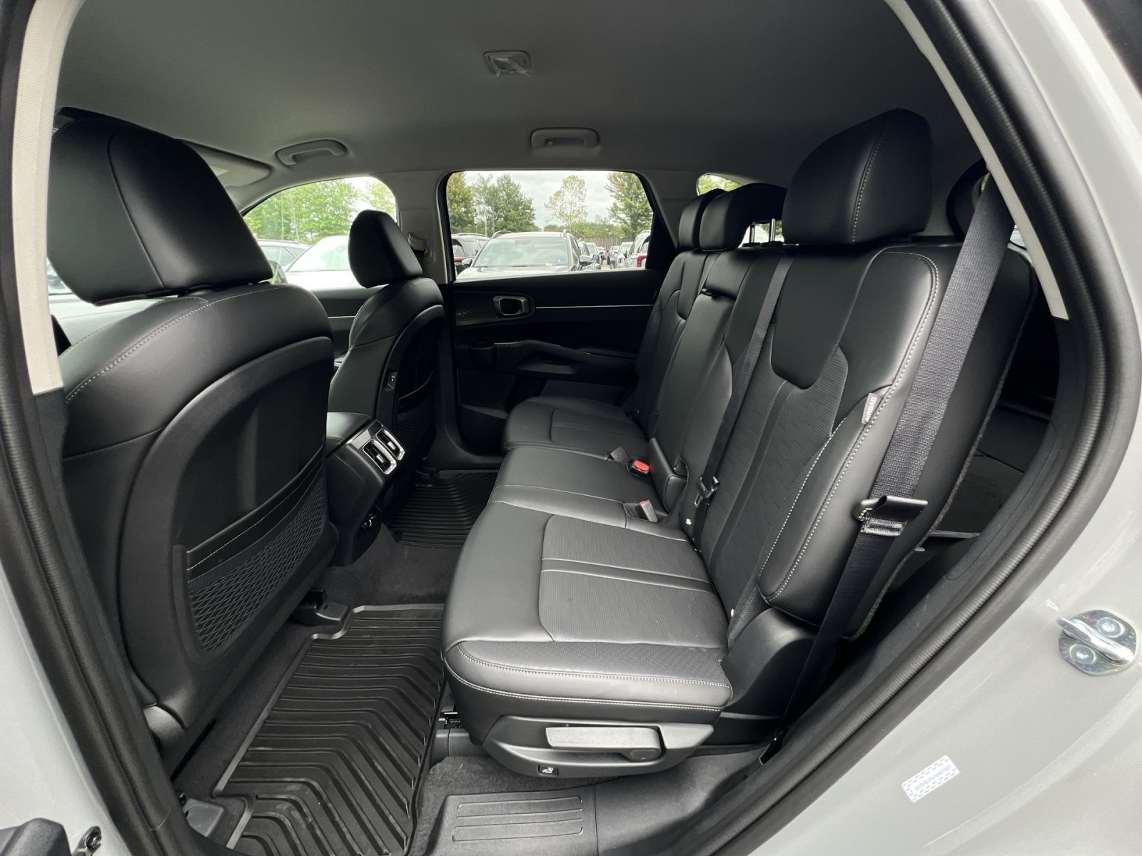 New 2026 Kia Sorento EX AWD/4WD image 30