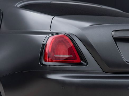 Used 2018 Rolls-Royce Wraith RWD image 14