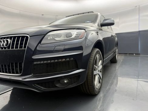 Used 2011 Audi Q7 TDI Prestige w/ Prestige Pkg AWD/4WD image 32
