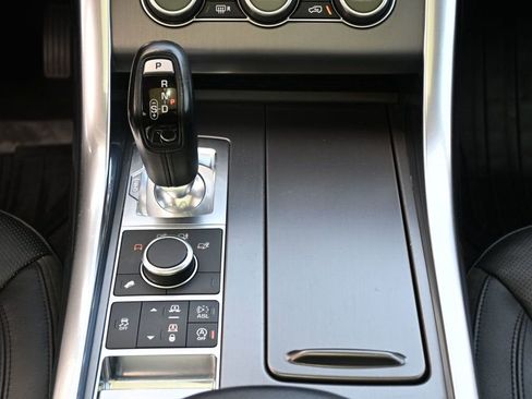 Used 2016 Land Rover Range Rover Sport SE AWD/4WD image 13