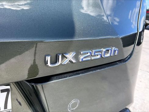 Used 2019 Lexus UX 250h FWD image 7
