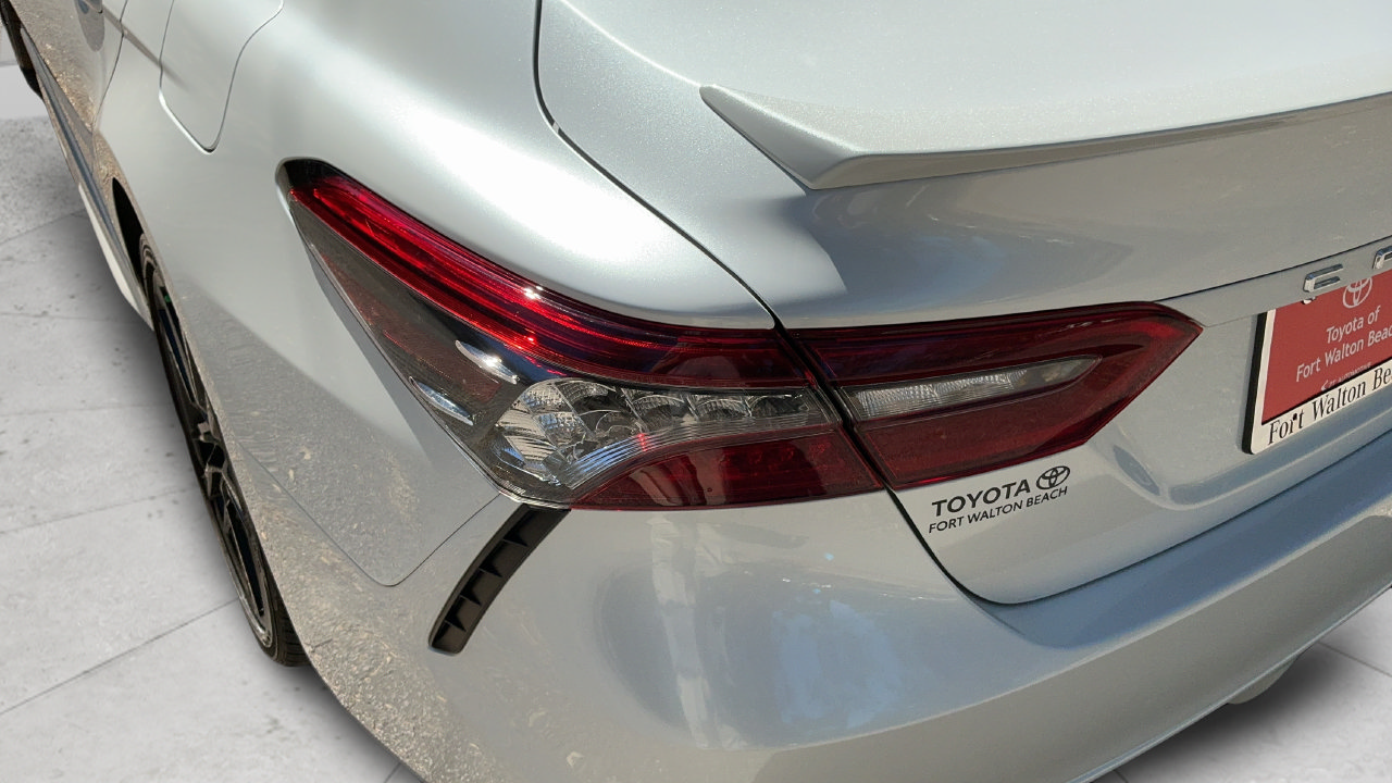 Used 2024 Toyota Camry XSE FWD image 25