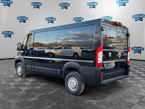 New 2026 RAM ProMaster 2500 w/ Premium Convenience Group FWD image 3