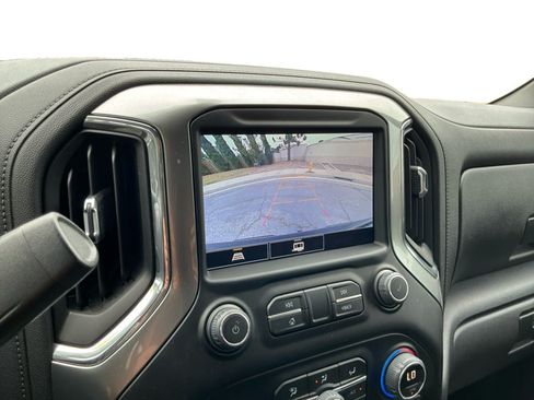 Used 2022 Chevrolet Silverado 1500 RST AWD/4WD image 13