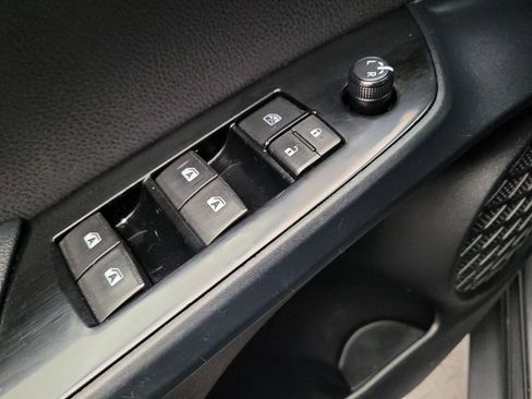 Used 2016 Toyota Prius Two FWD image 27