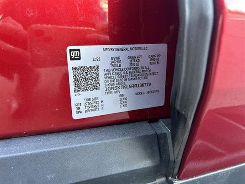 Certified 2024 Chevrolet Tahoe High Country AWD/4WD image 38