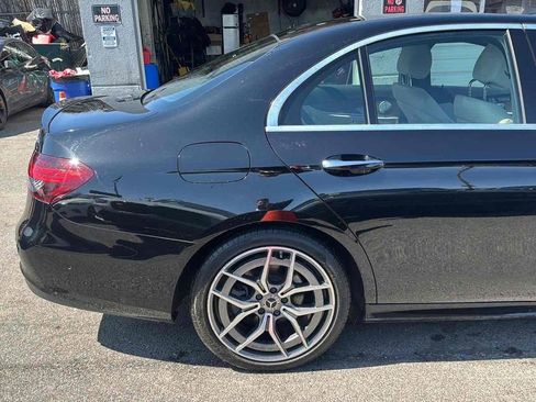 Used 2021 Mercedes-Benz E 350 4MATIC Sedan image 10