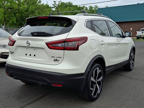 Used 2021 Nissan Rogue Sport SL AWD/4WD image 6