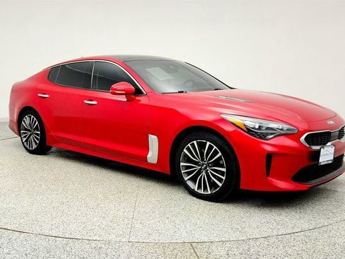 Used 2019 Kia Stinger Premium AWD/4WD image 3