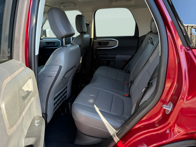 Used 2025 Ford Bronco Sport Badlands AWD/4WD image 5