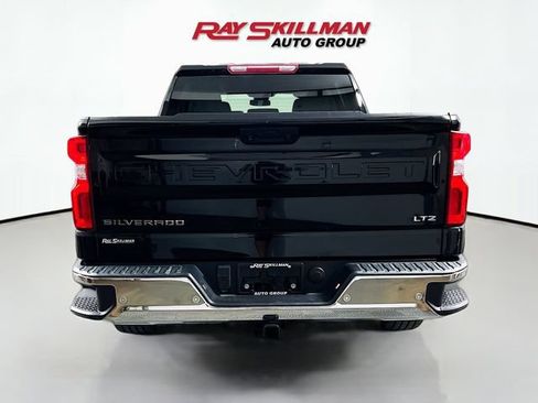 Used 2023 Chevrolet Silverado 1500 LTZ AWD/4WD image 6