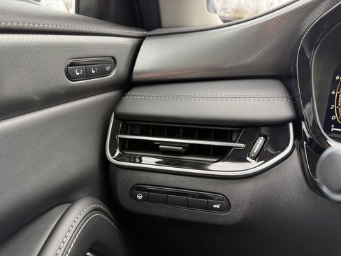 Certified 2026 INFINITI QX60 Luxe w/ Cargo Package image 2