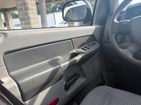 Used 2008 Dodge Ram 1500 Truck ST RWD image 17