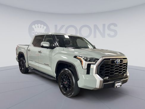 Used 2023 Toyota Tundra Limited image 7